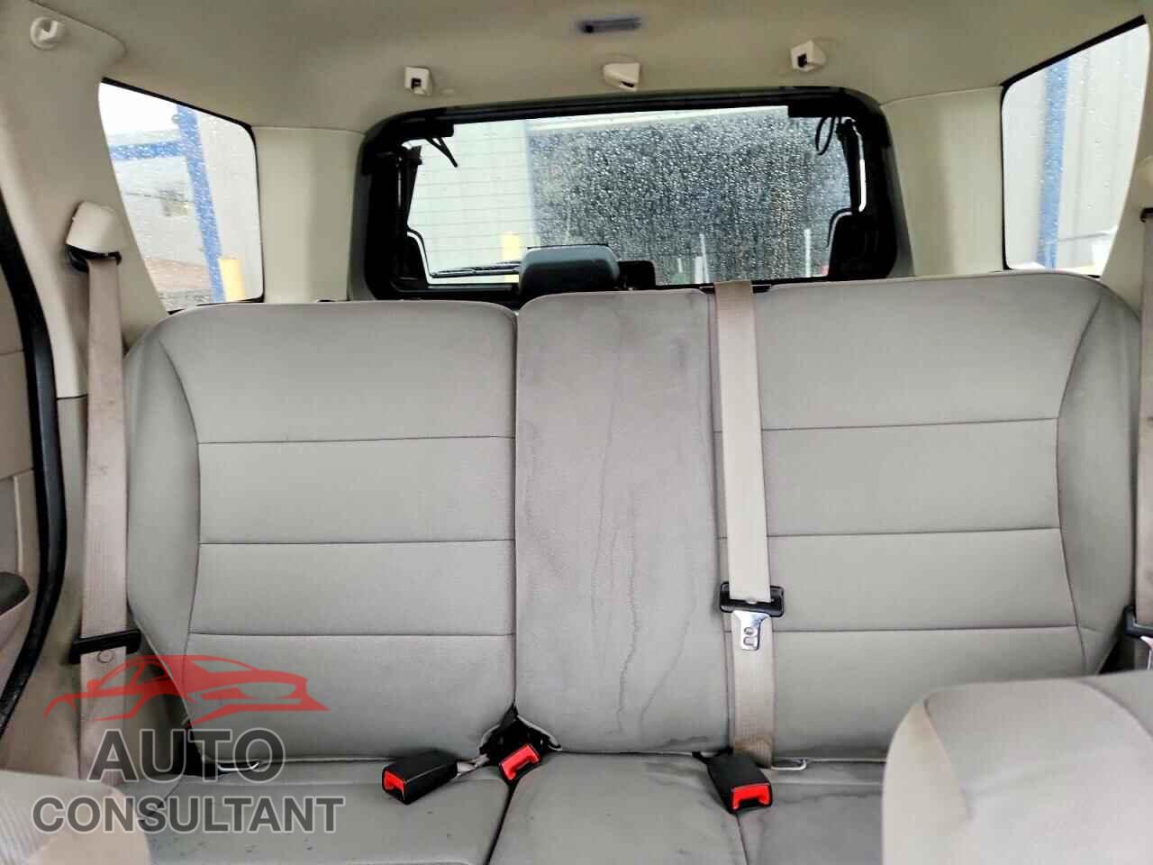 FORD ESCAPE 2010 - 1FMCU9DG2AKC61810