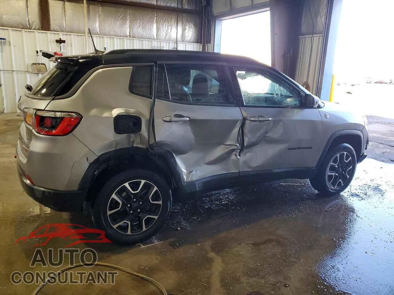 JEEP COMPASS 2020 - 3C4NJDDB3LT118878
