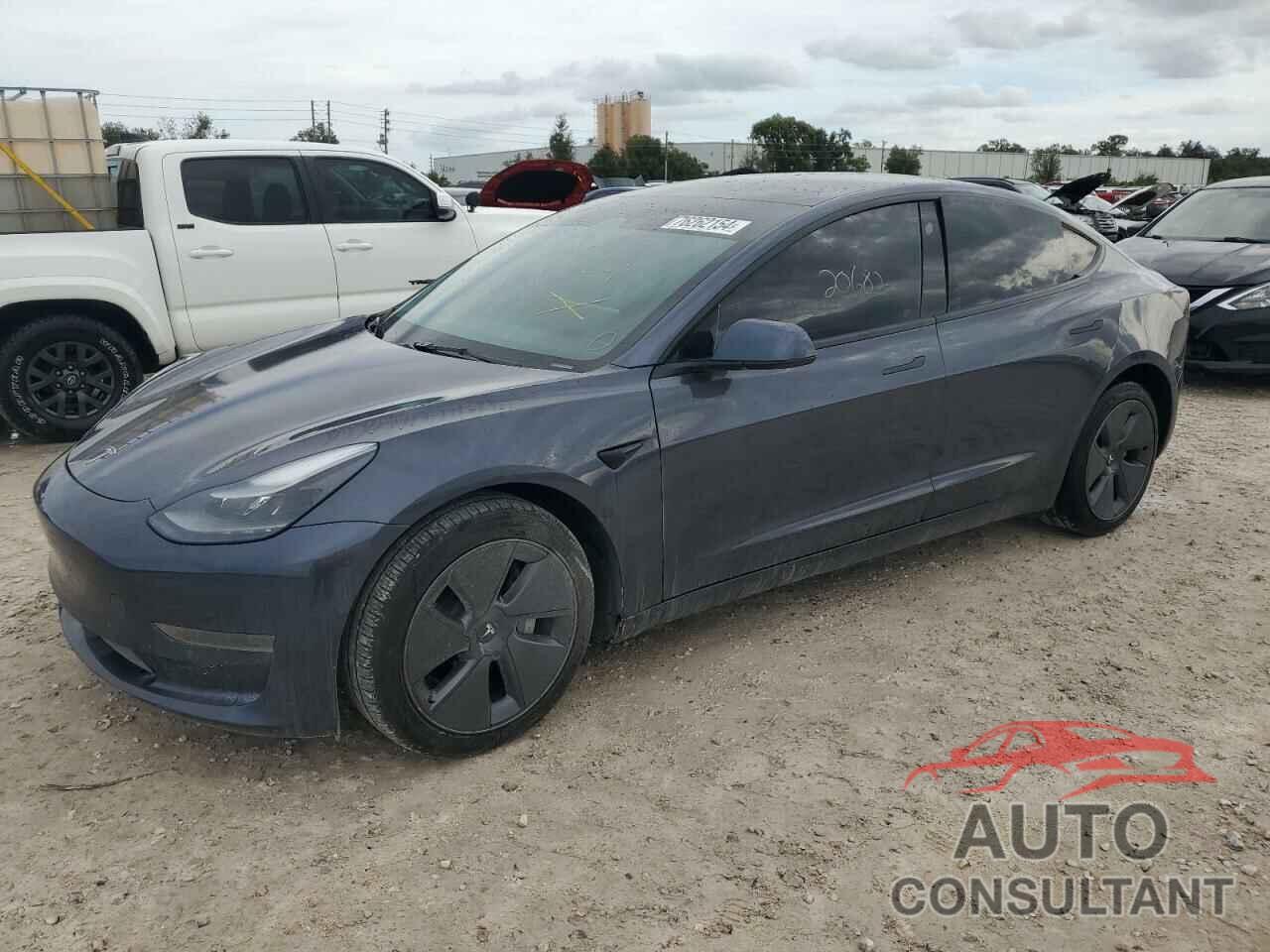 TESLA MODEL 3 2022 - 5YJ3E1EA3NF375539