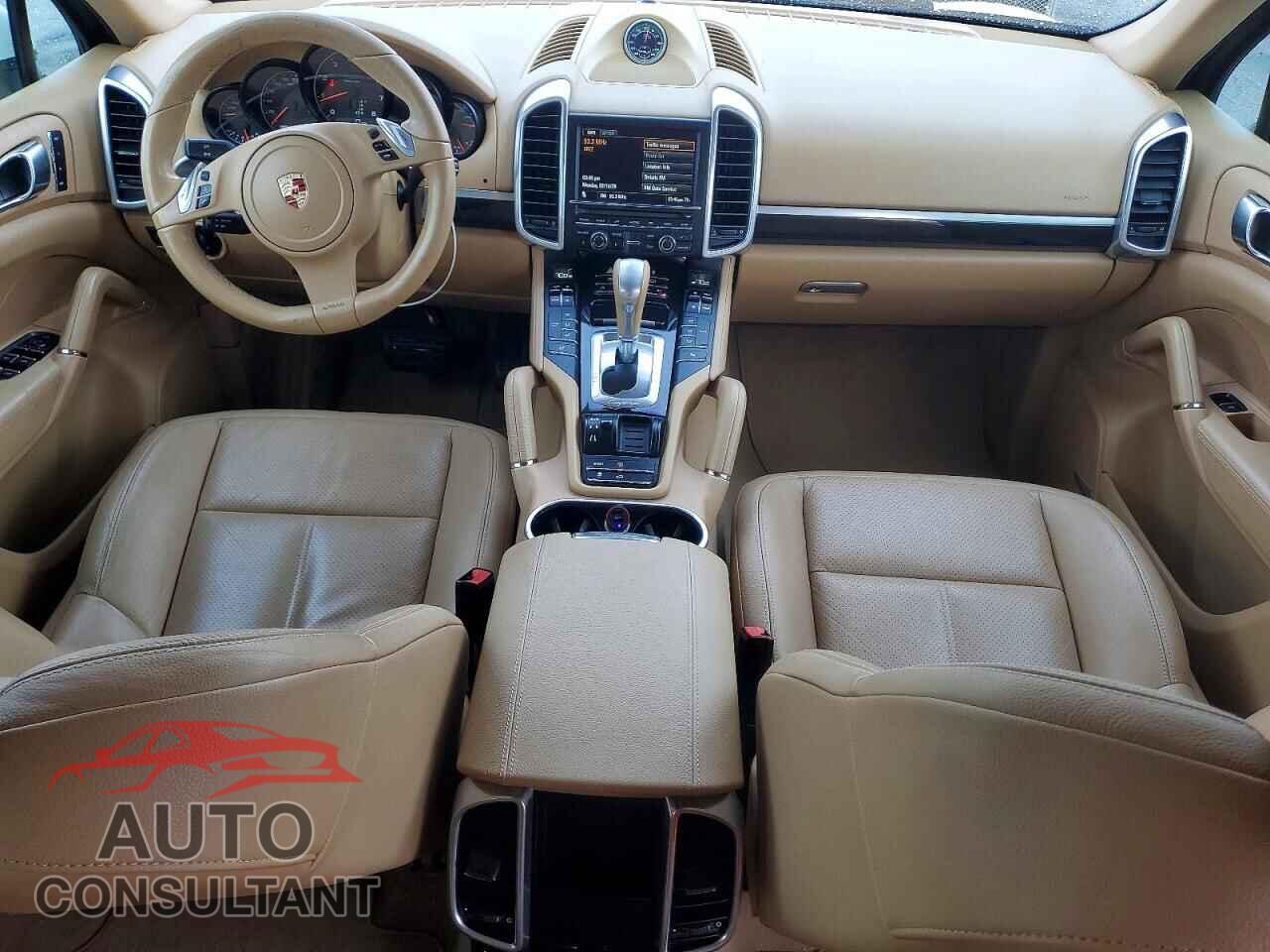 PORSCHE CAYENNE 2012 - WP1AA2A25CLA09078
