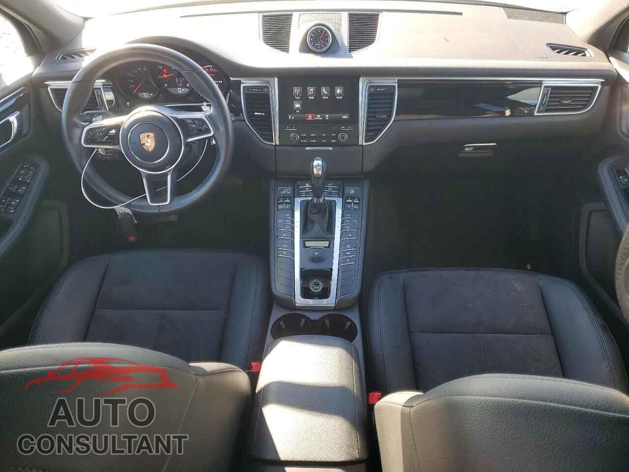 PORSCHE MACAN 2018 - WP1AA2A51JLB11968