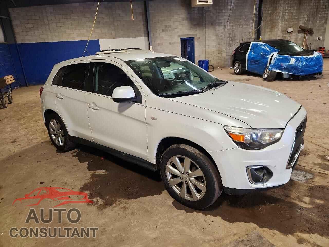 MITSUBISHI OUTLANDER 2015 - 4A4AP3AW0FE058926