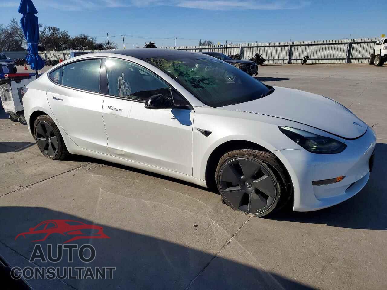 TESLA MODEL 3 2023 - 5YJ3E1EA5PF585062