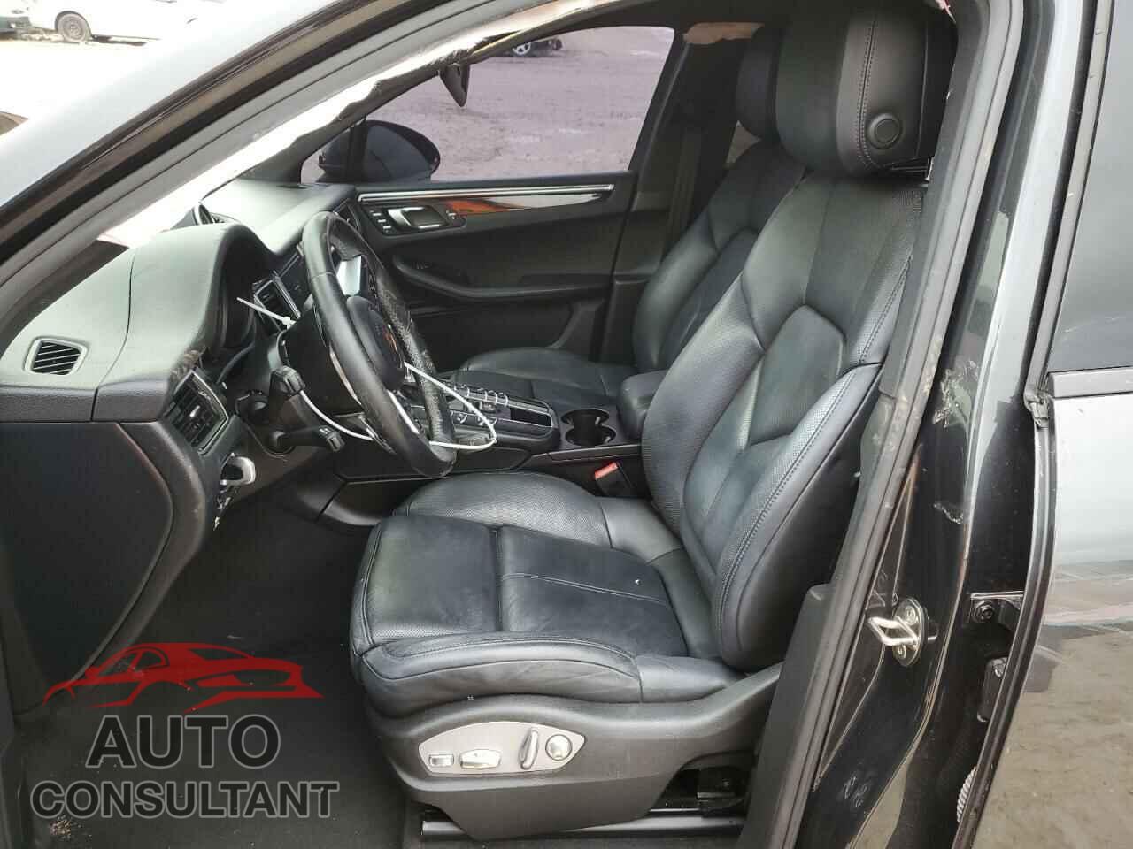 PORSCHE MACAN 2017 - WP1AA2A52HLB02402