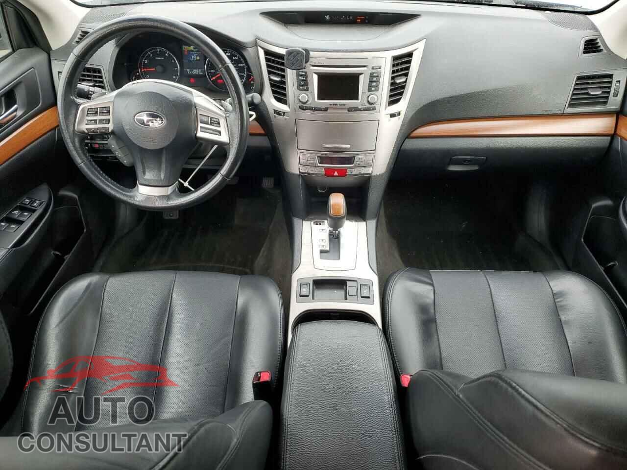 SUBARU OUTBACK 2014 - 4S4BRBLC2E3216885