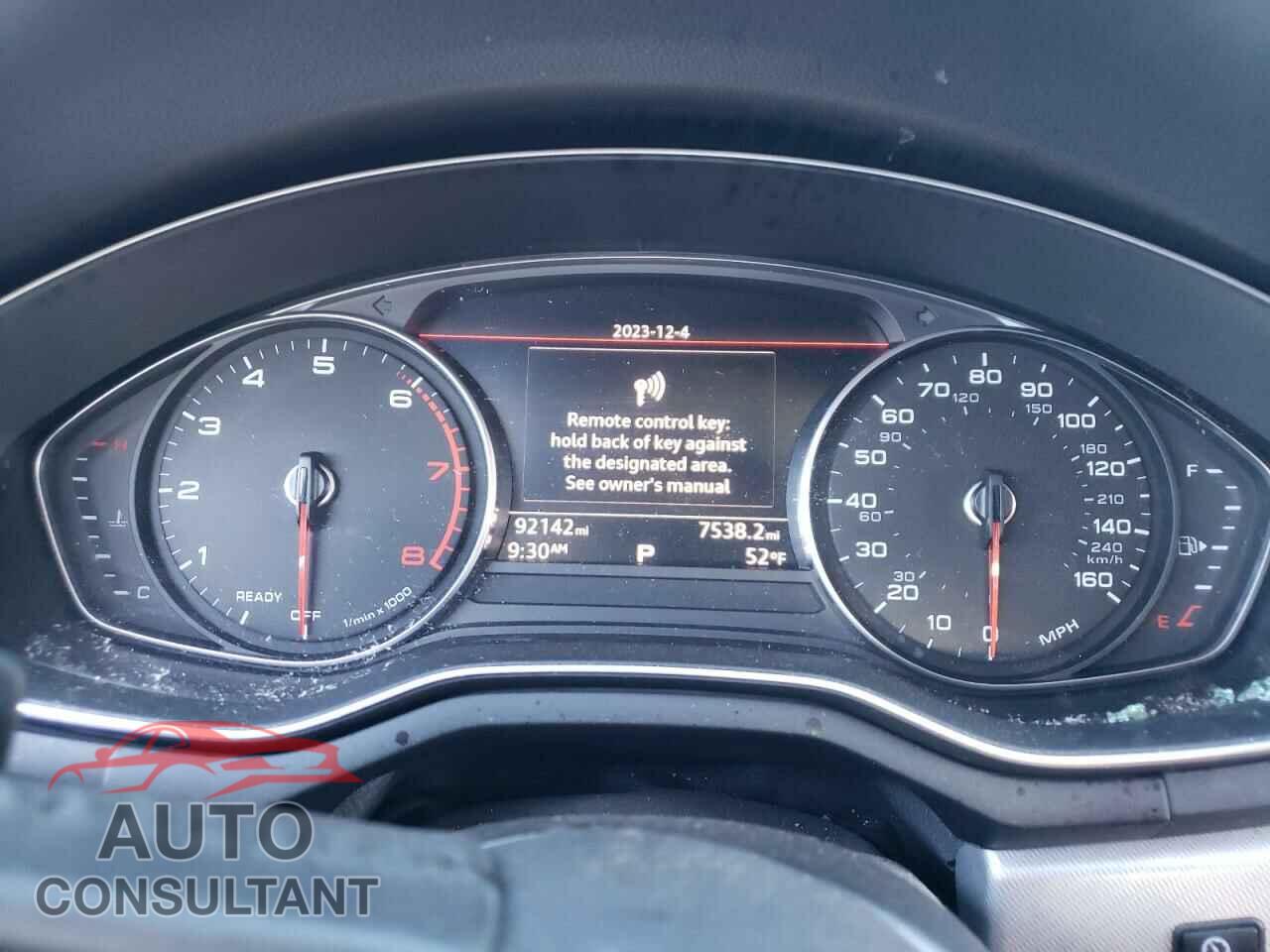 AUDI A4 2018 - WAULMAF48JN001870