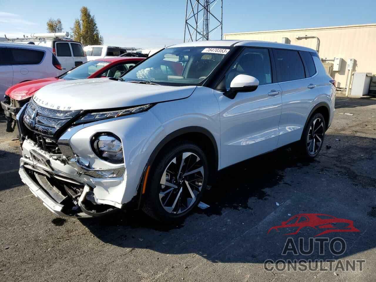 MITSUBISHI OUTLANDER 2023 - JA4J3UA87PZ059473