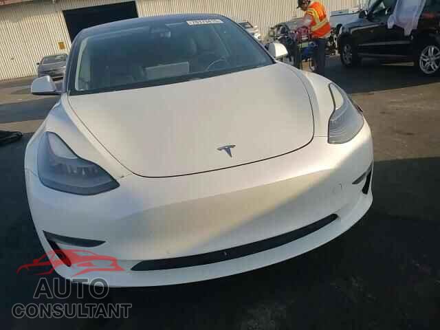 TESLA MODEL 3 2021 - 5YJ3E1EB5MF071538