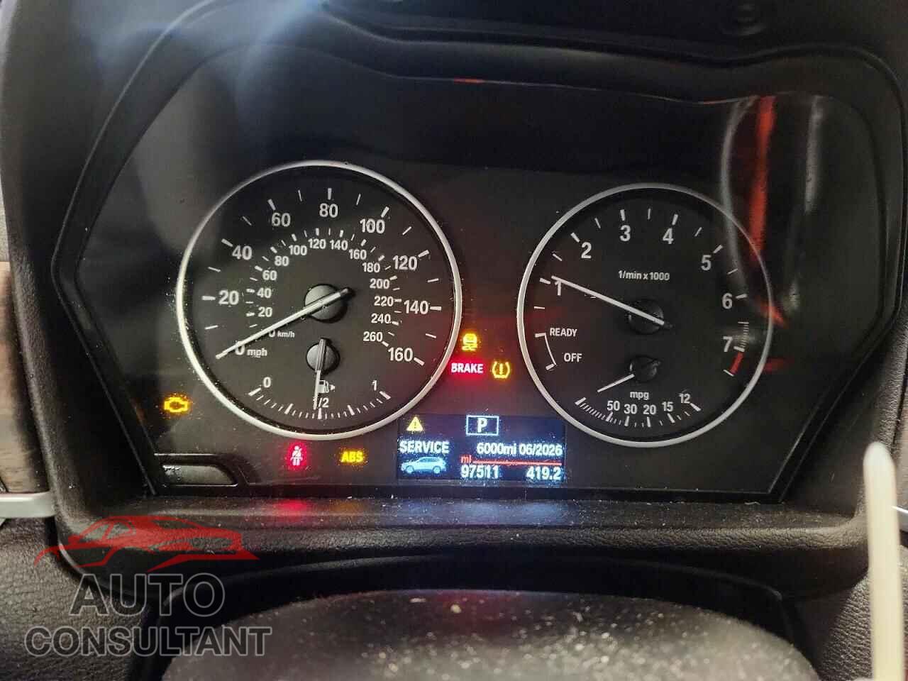 BMW X1 2016 - WBXHT3C39GP883232