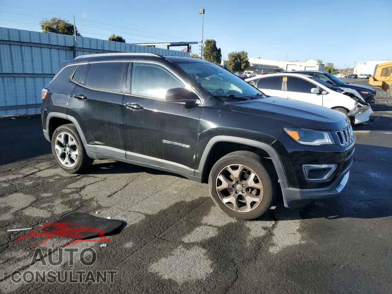 JEEP COMPASS 2018 - 3C4NJDCB0JT340907