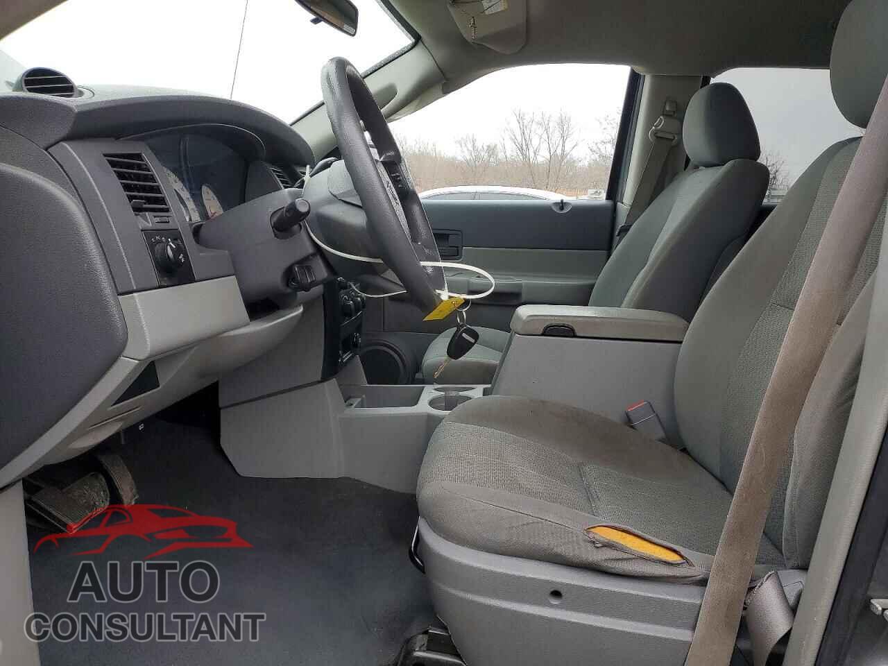 DODGE DURANGO 2009 - 1D8HD38KX9F700540