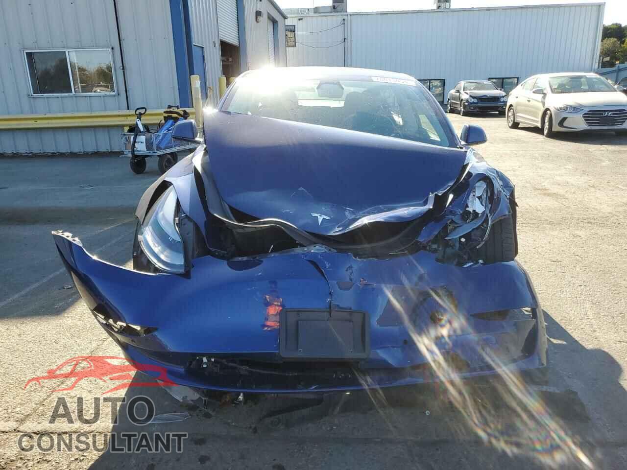TESLA MODEL 3 2021 - 5YJ3E1EB9MF995738