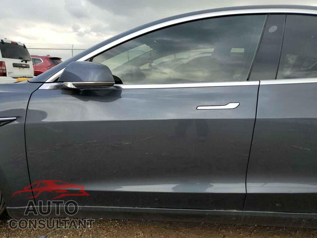 TESLA MODEL 3 2018 - 5YJ3E1EB5JF073012