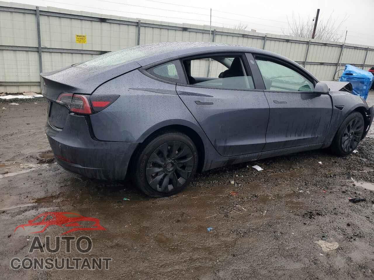 TESLA MODEL 3 2023 - 5YJ3E1EA5PF639640