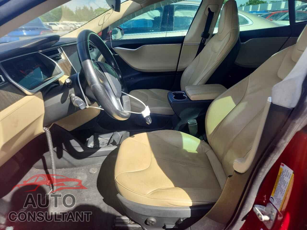 TESLA MODEL S 2013 - 5YJSA1CN4DFP19553