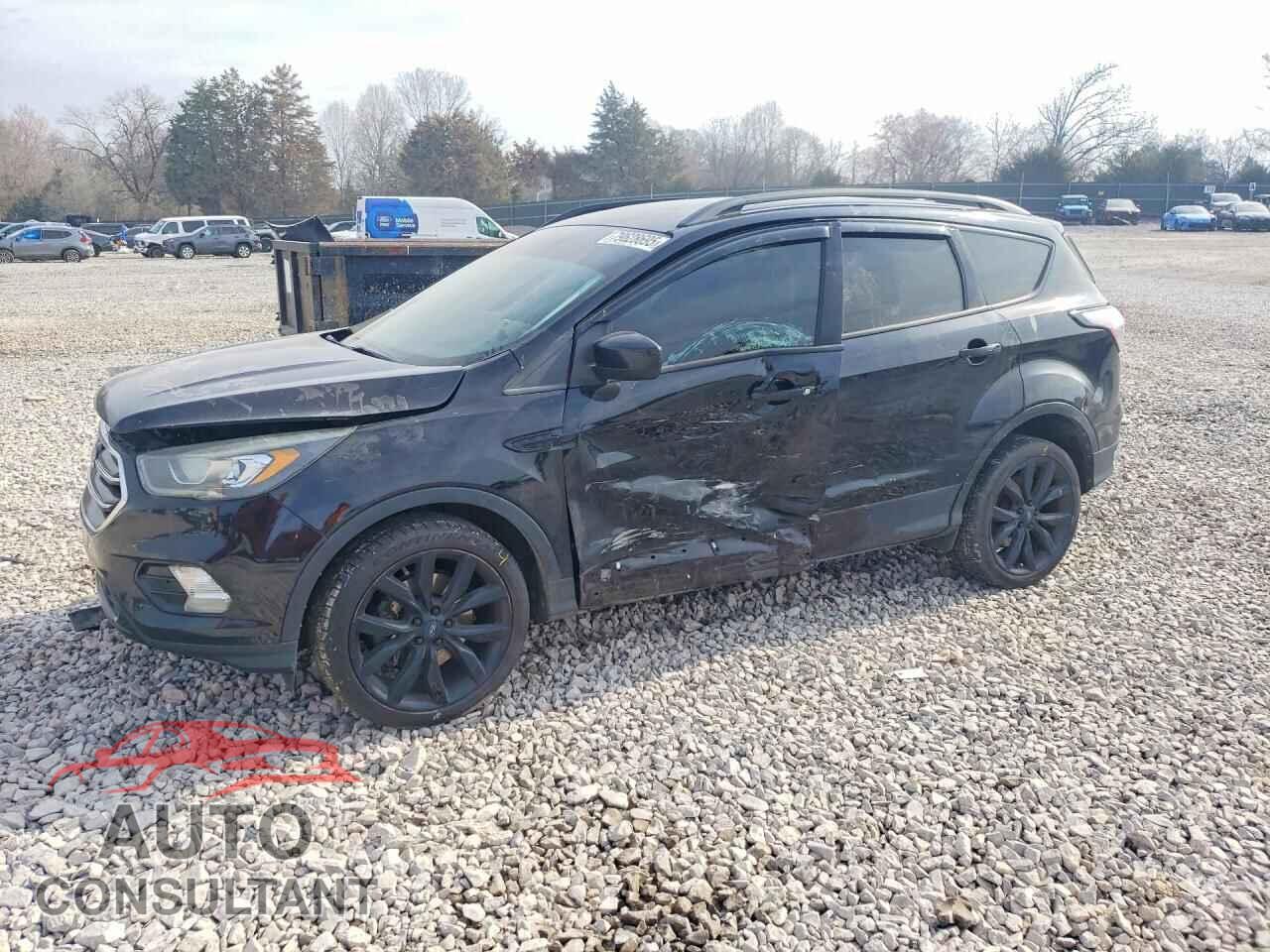 FORD ESCAPE 2017 - 1FMCU9G96HUB78831