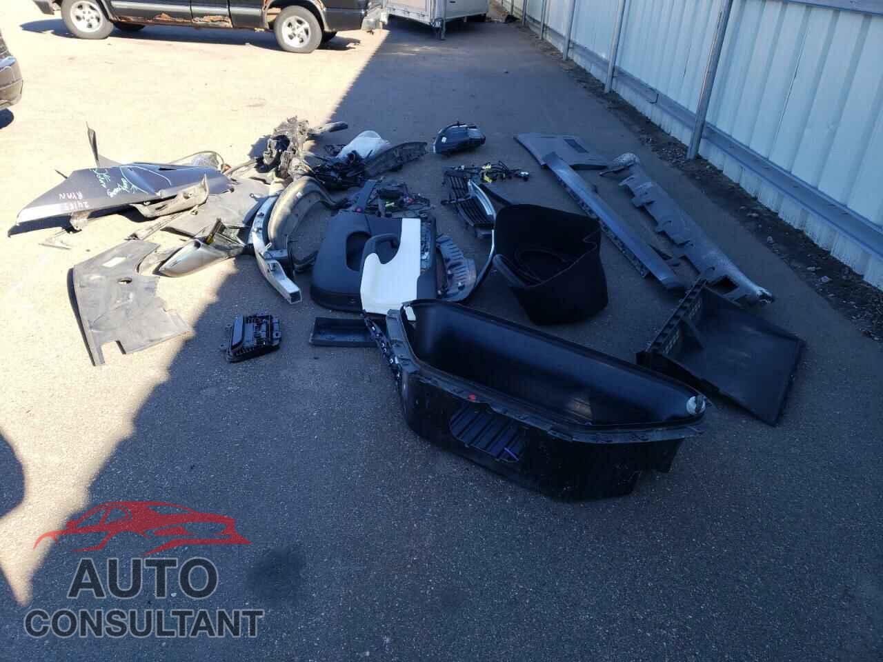 TESLA MODEL S 2021 - 5YJSA1E6XMF442901