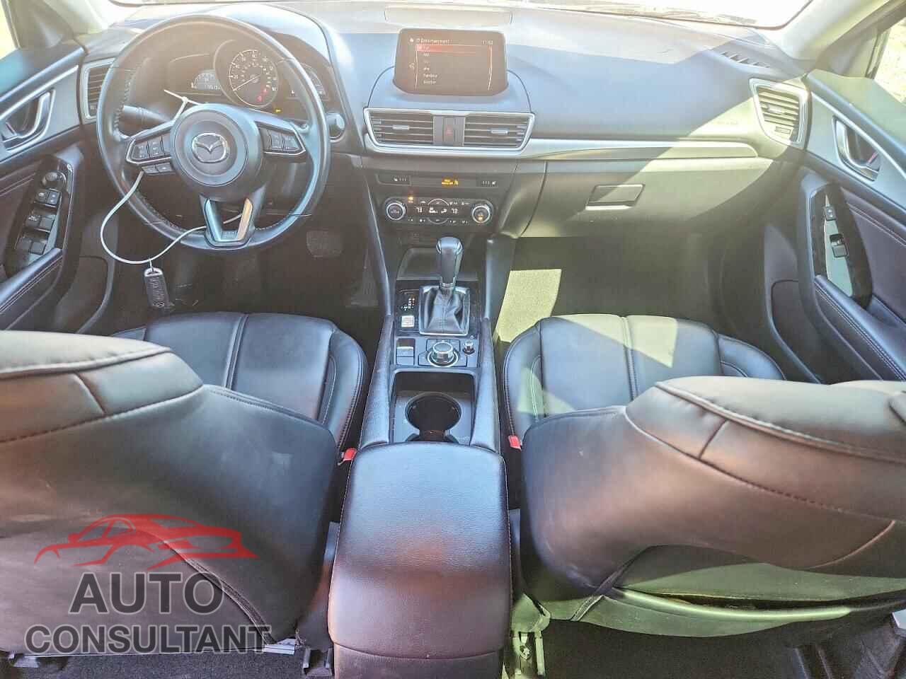 MAZDA 3 2017 - 3MZBN1V72HM138344