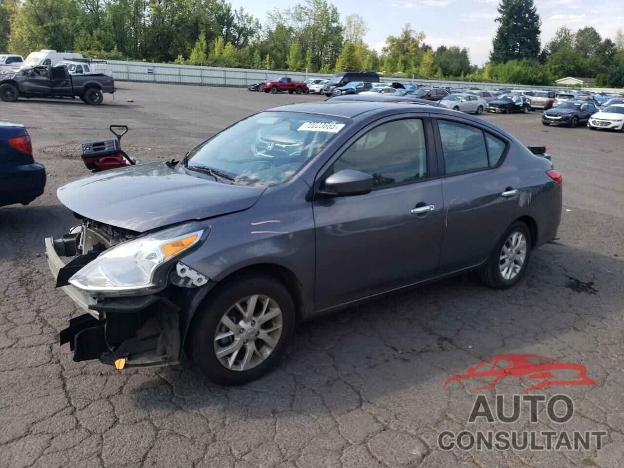 NISSAN VERSA 2018 - 3N1CN7AP3JL852420