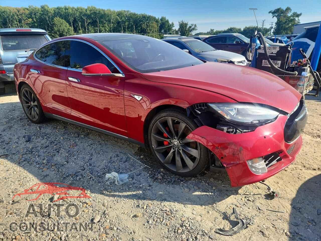 TESLA MODEL S 2015 - 5YJSA1E4XFF113987