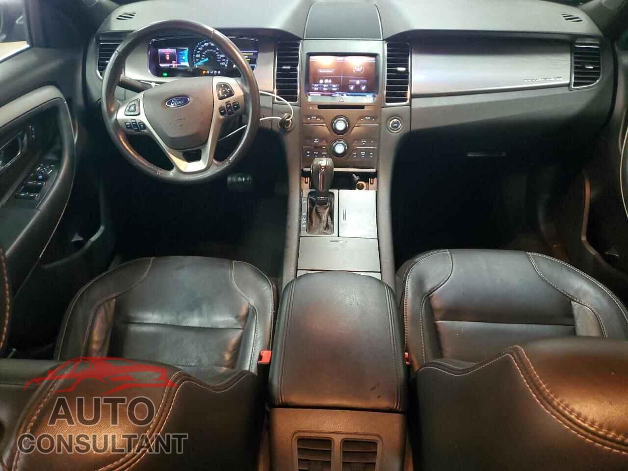 FORD TAURUS 2013 - 1FAHP2E82DG171828