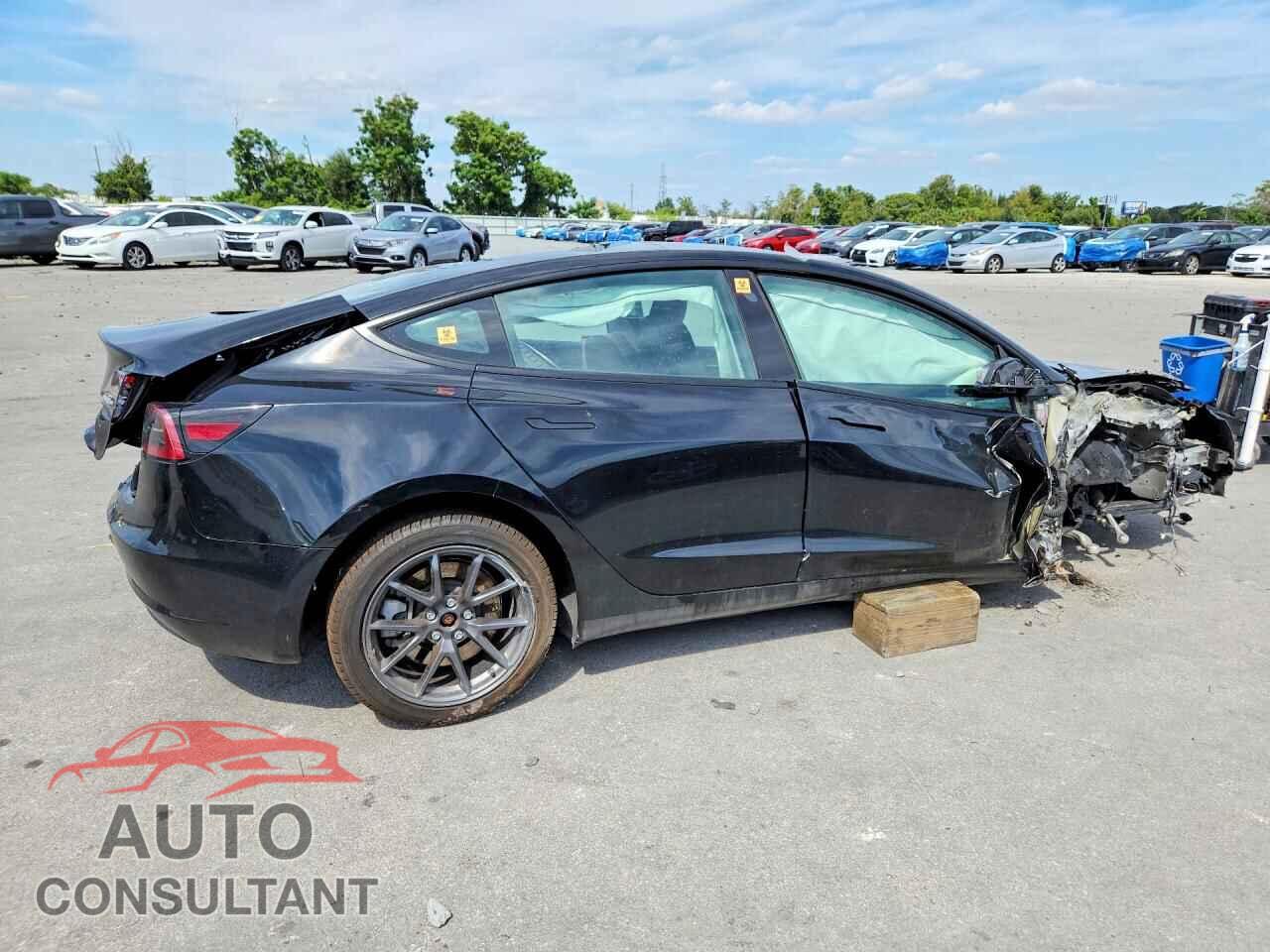 TESLA MODEL 3 2023 - 5YJ3E1EA3PF702945