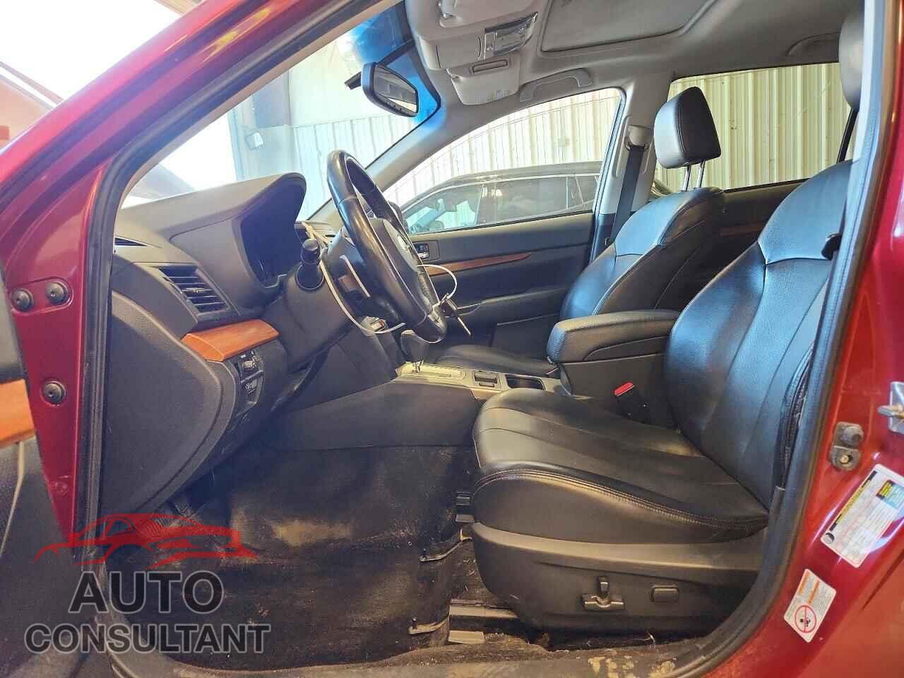 SUBARU OUTBACK 2014 - 4S4BRBLC4E3308841