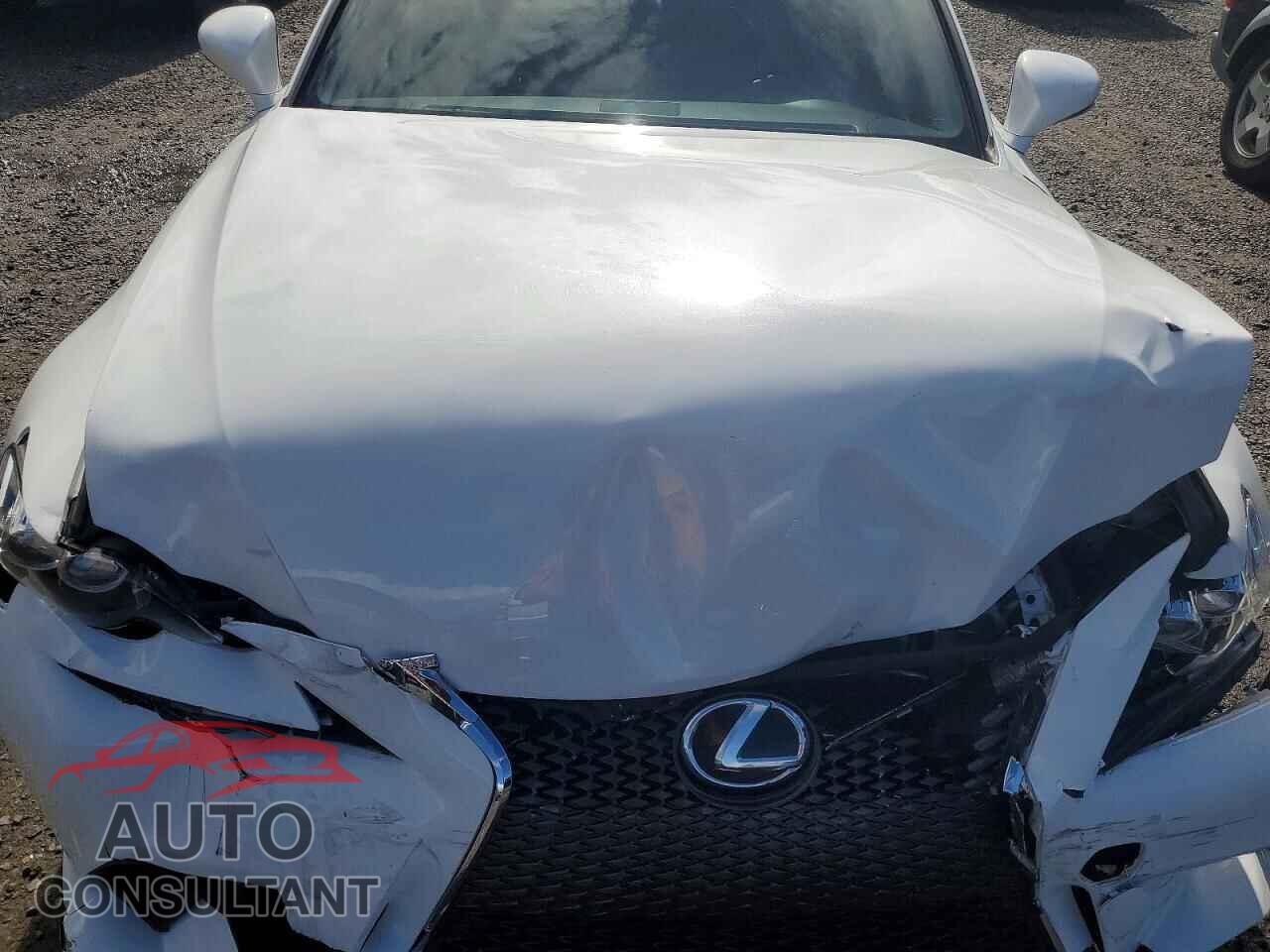 LEXUS IS 2015 - JTHCE1D26F5007299
