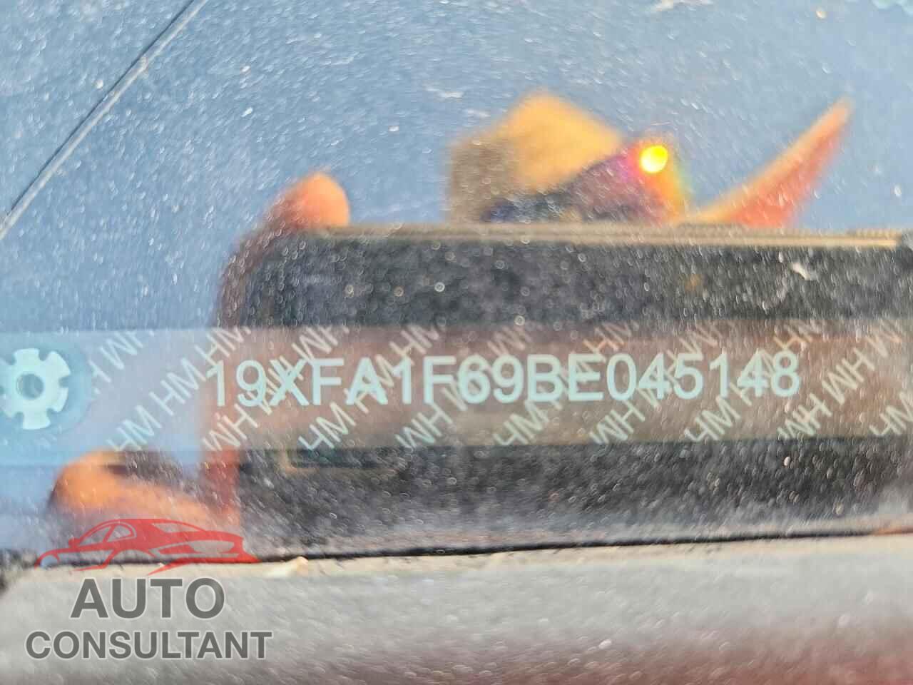 HONDA CIVIC 2011 - 19XFA1F69BE045148