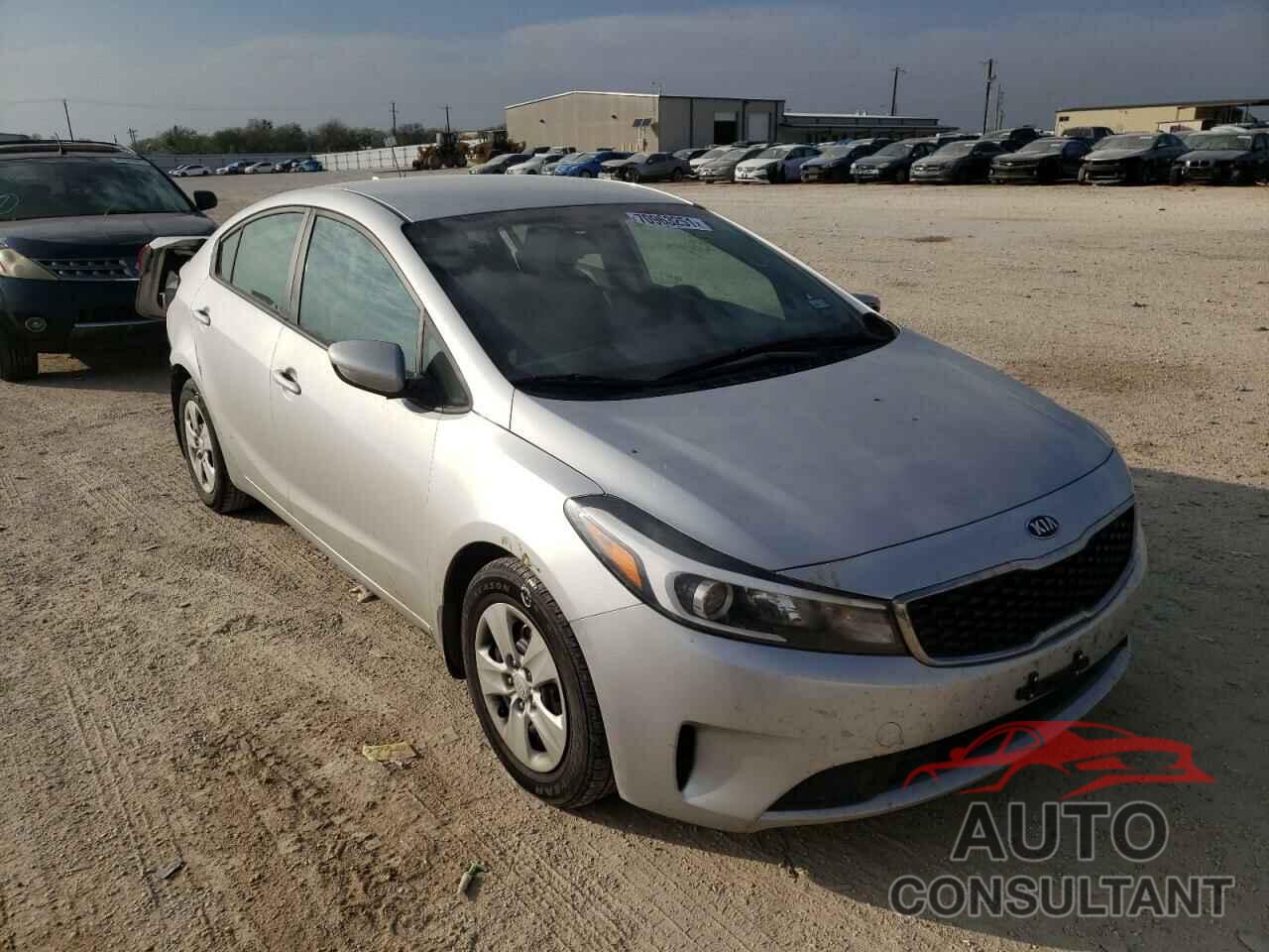 KIA FORTE 2018 - 3KPFK4A71JE175244