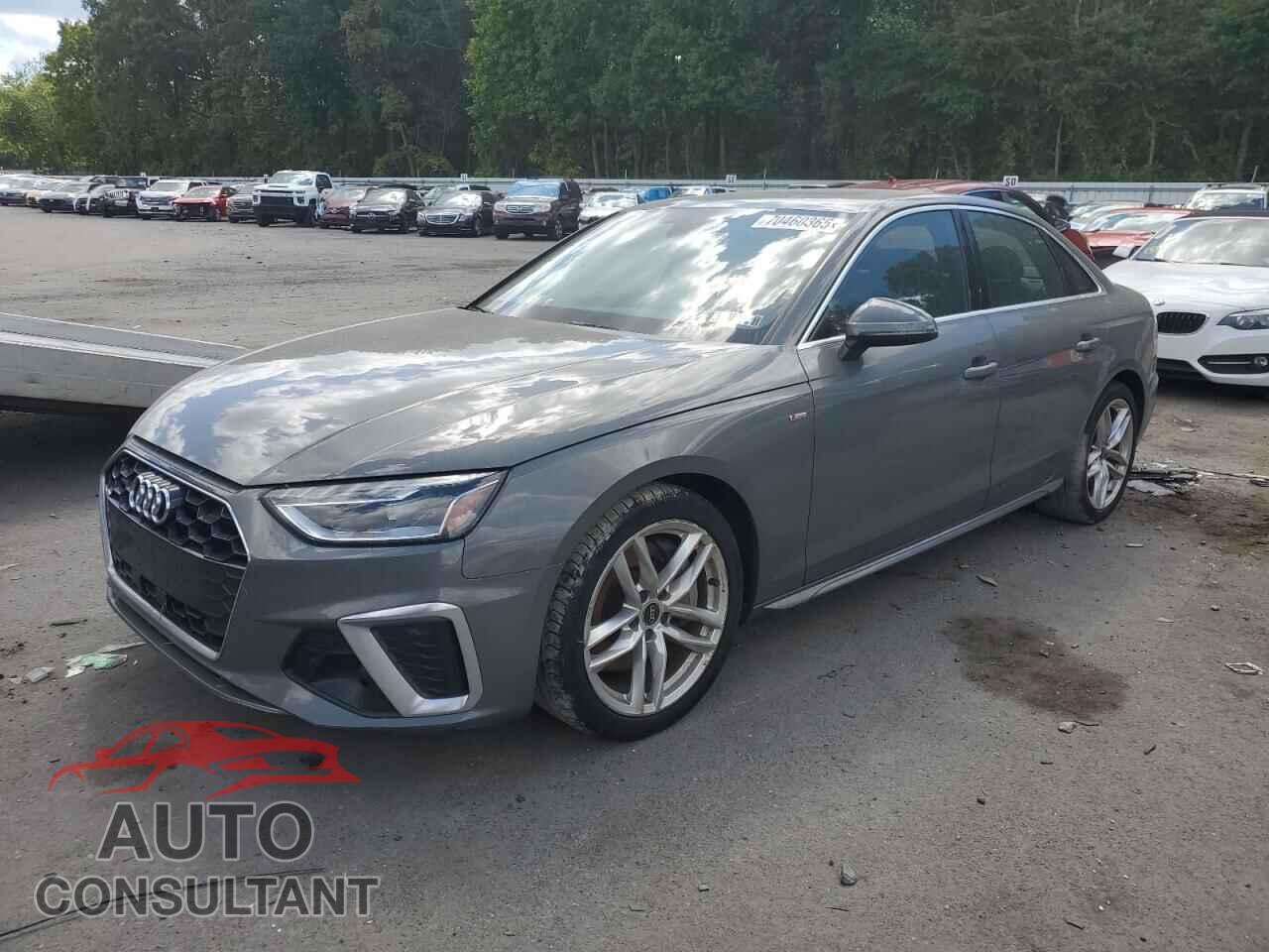 AUDI A4 2023 - WAUDAAF4XPN007854