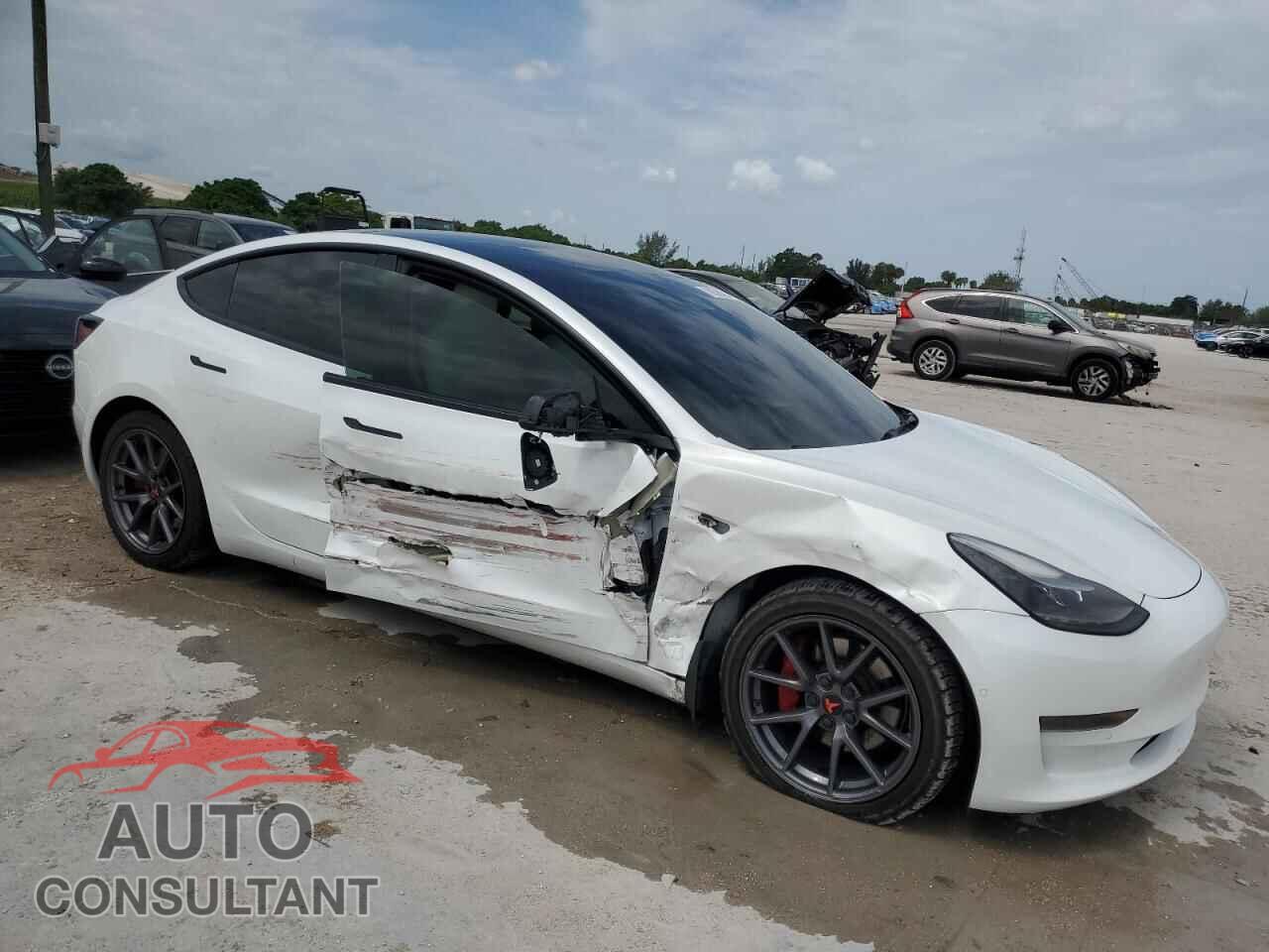 TESLA MODEL 3 2021 - 5YJ3E1EA9MF091525