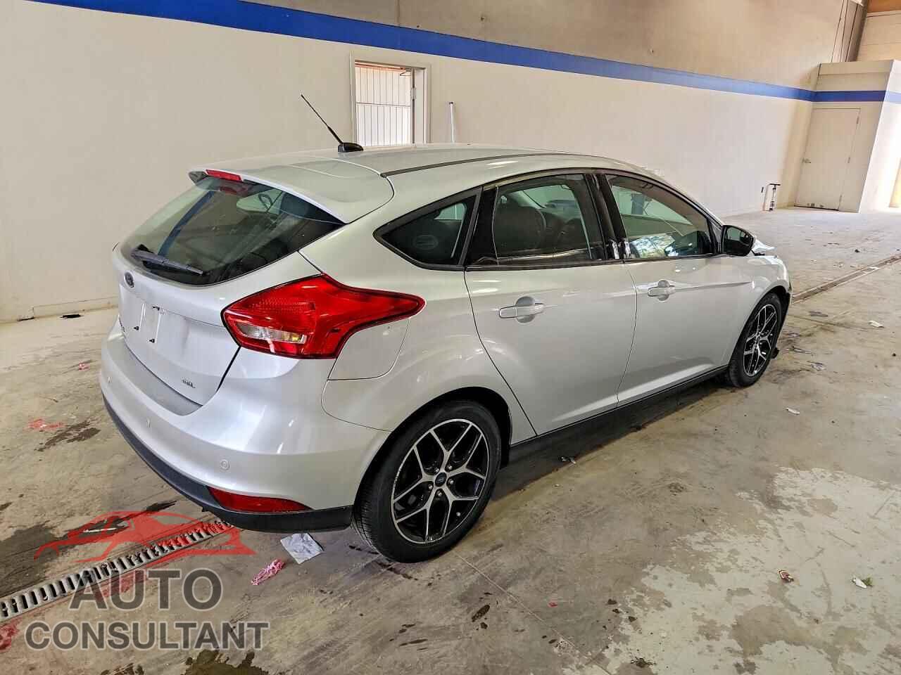 FORD FOCUS 2018 - 1FADP3M20JL221128