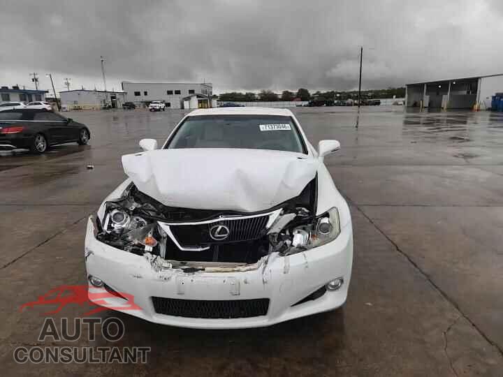 LEXUS IS 2010 - JTHFF2C29A2504620