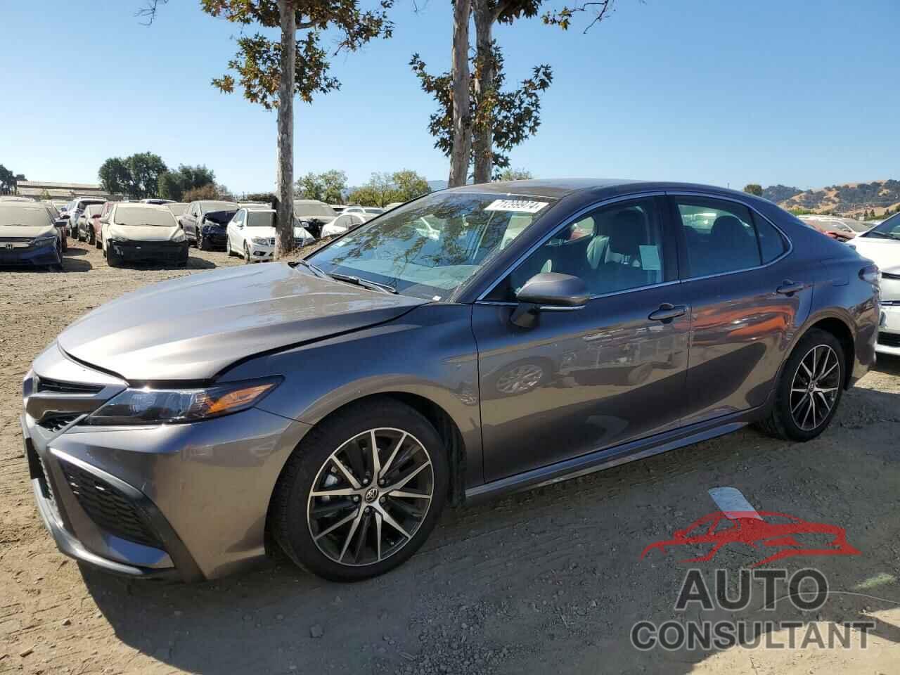 TOYOTA CAMRY 2023 - 4T1G11AK2PU796458