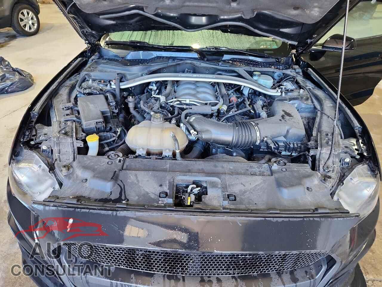 FORD MUSTANG 2018 - 1FA6P8CF8J5120255