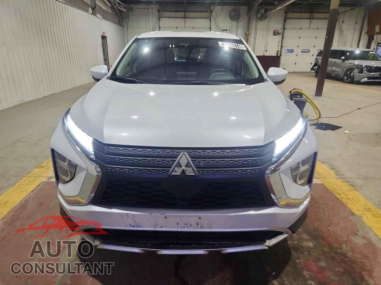 MITSUBISHI ECLIPSE 2025 - JA4ATWAA1SZ026590