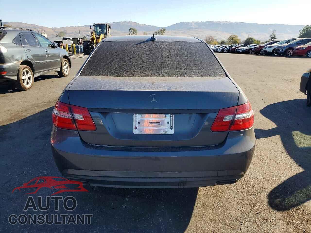 MERCEDES-BENZ E-CLASS 2012 - WDDHF5KB1CA539860