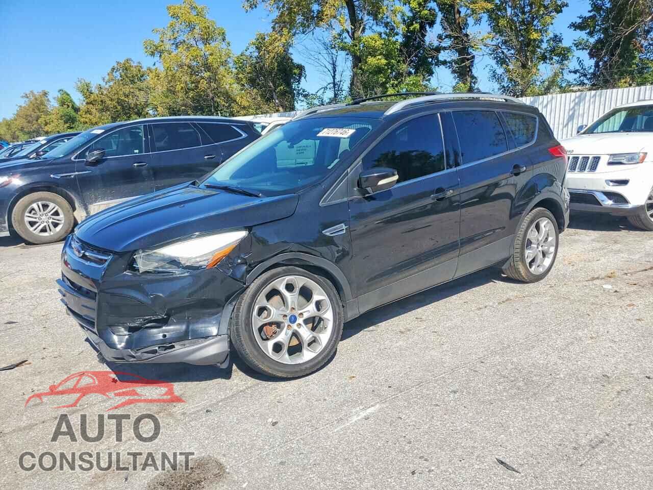FORD ESCAPE 2013 - 1FMCU9J91DUD65543