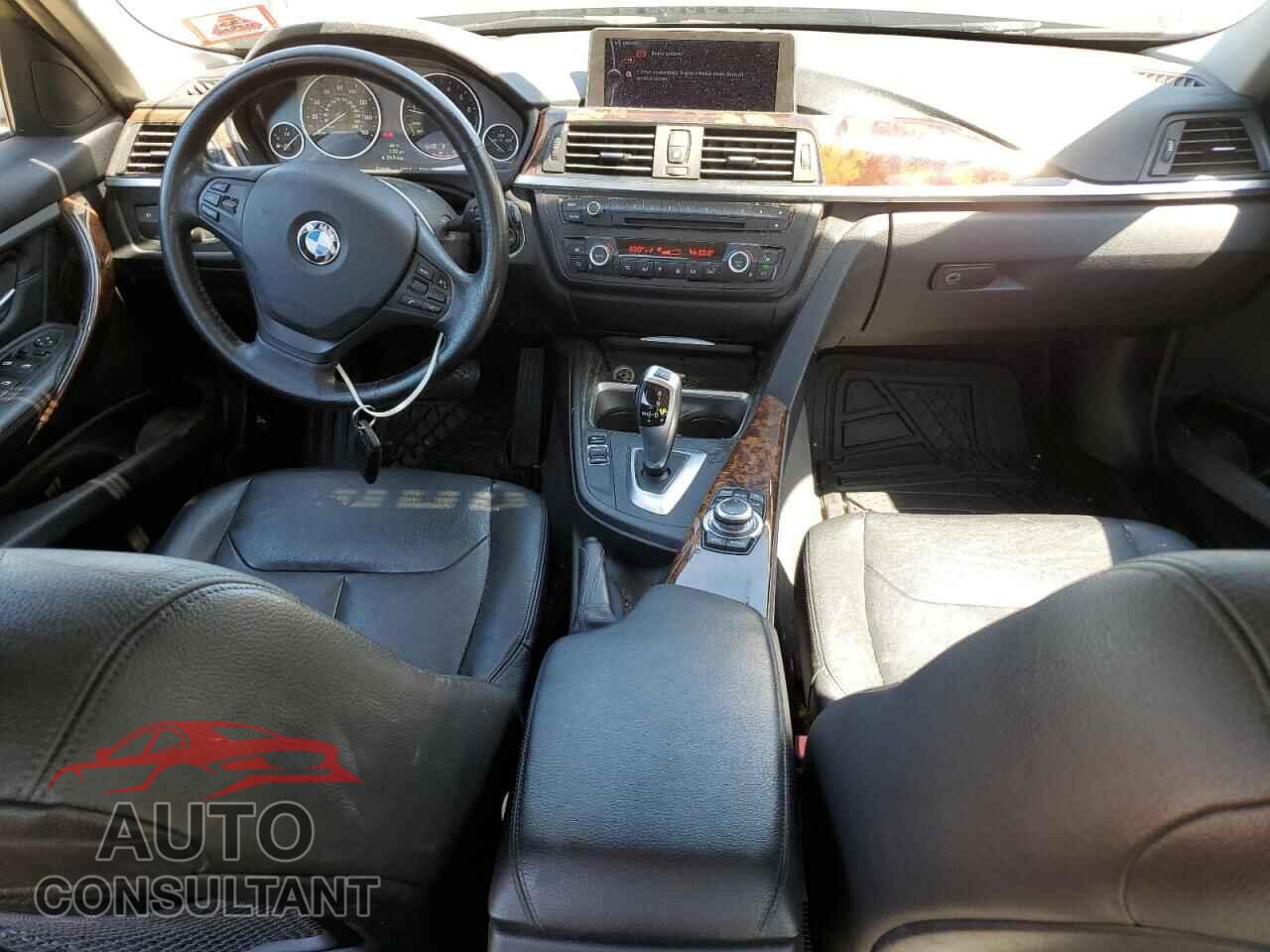 BMW 3 SERIES 2013 - WBA3B3C5XDF532744