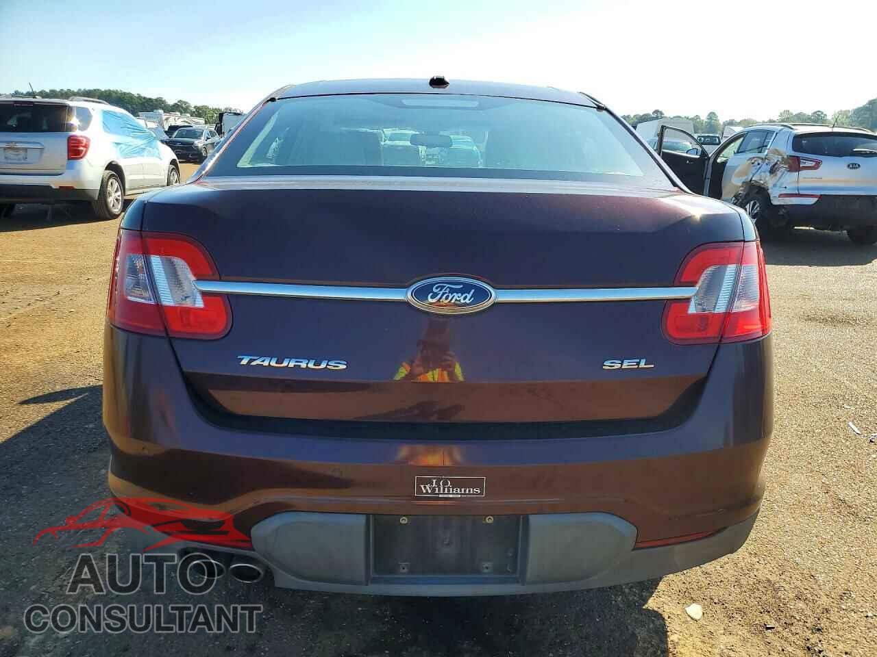 FORD TAURUS 2011 - 1FAHP2EW8BG102458
