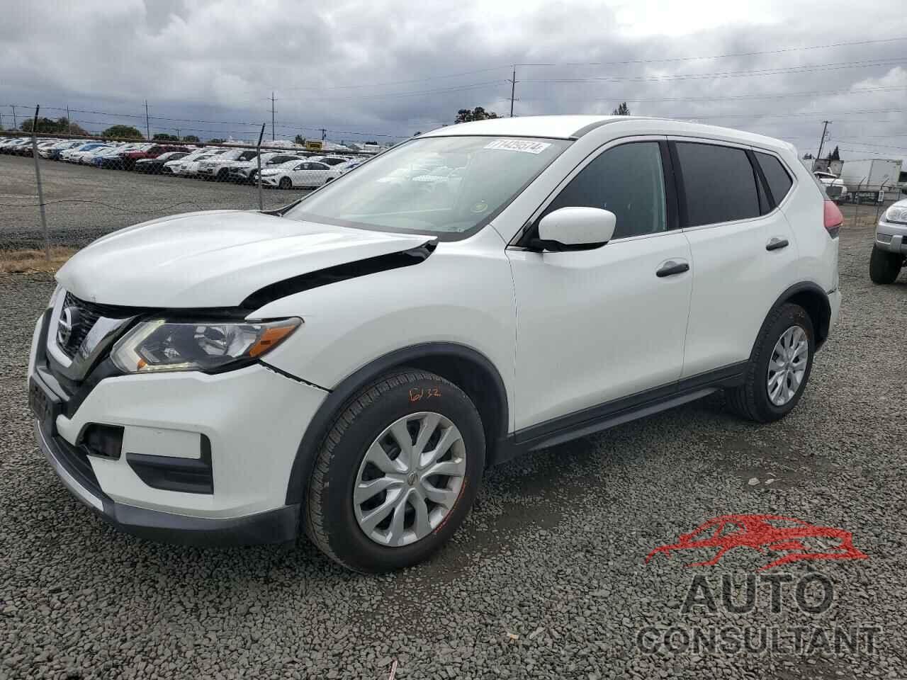 NISSAN ROGUE 2017 - KNMAT2MT5HP569991