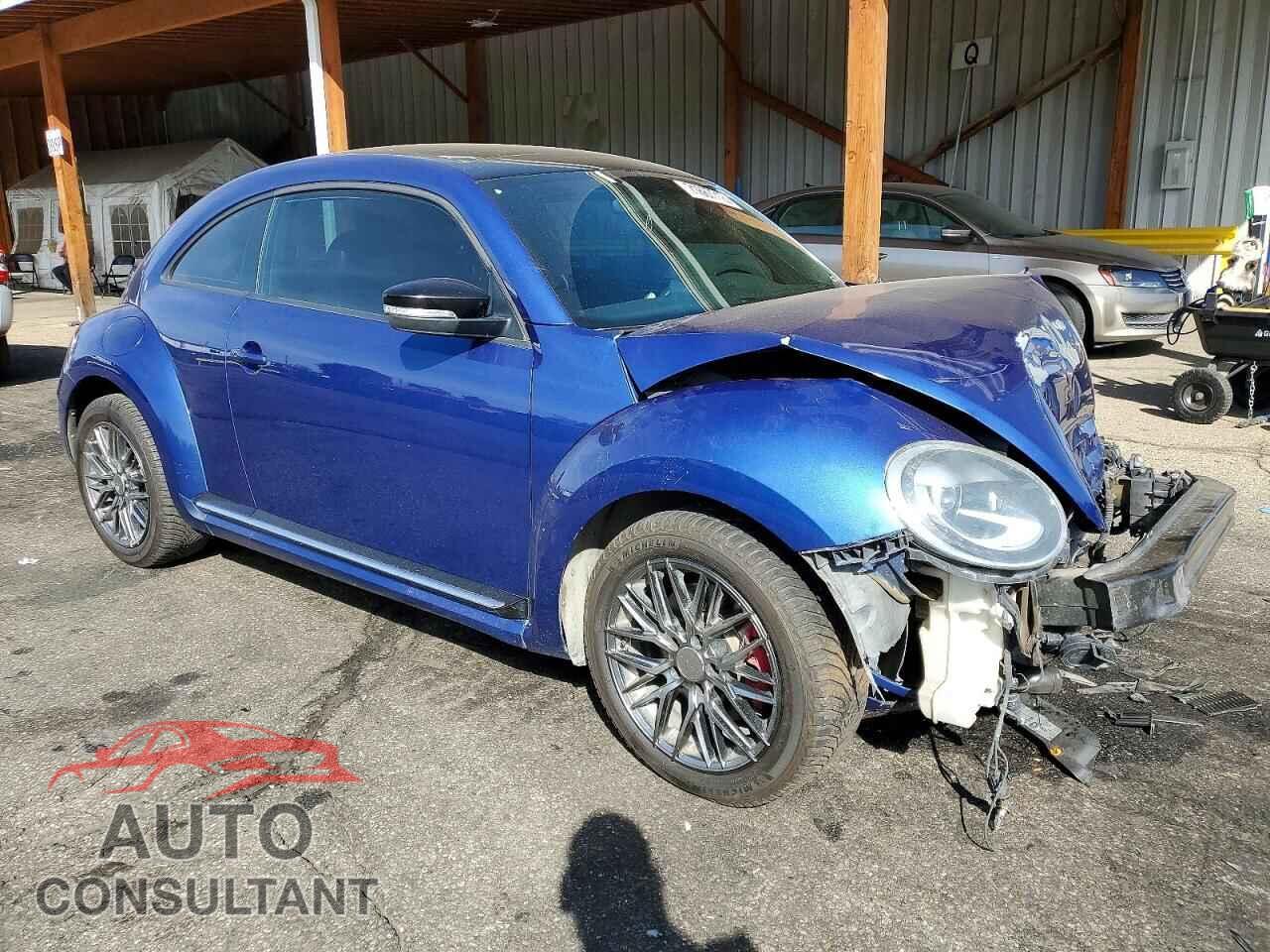 VOLKSWAGEN BEETLE 2013 - 3VWVA7AT1DM618593