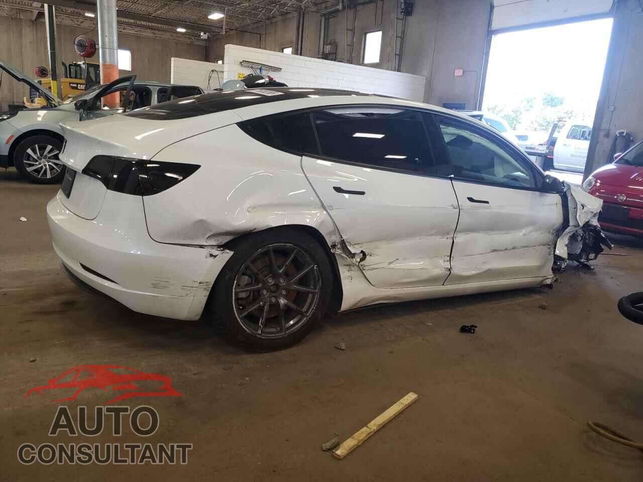 TESLA MODEL 3 2023 - 5YJ3E1EA9PF493582