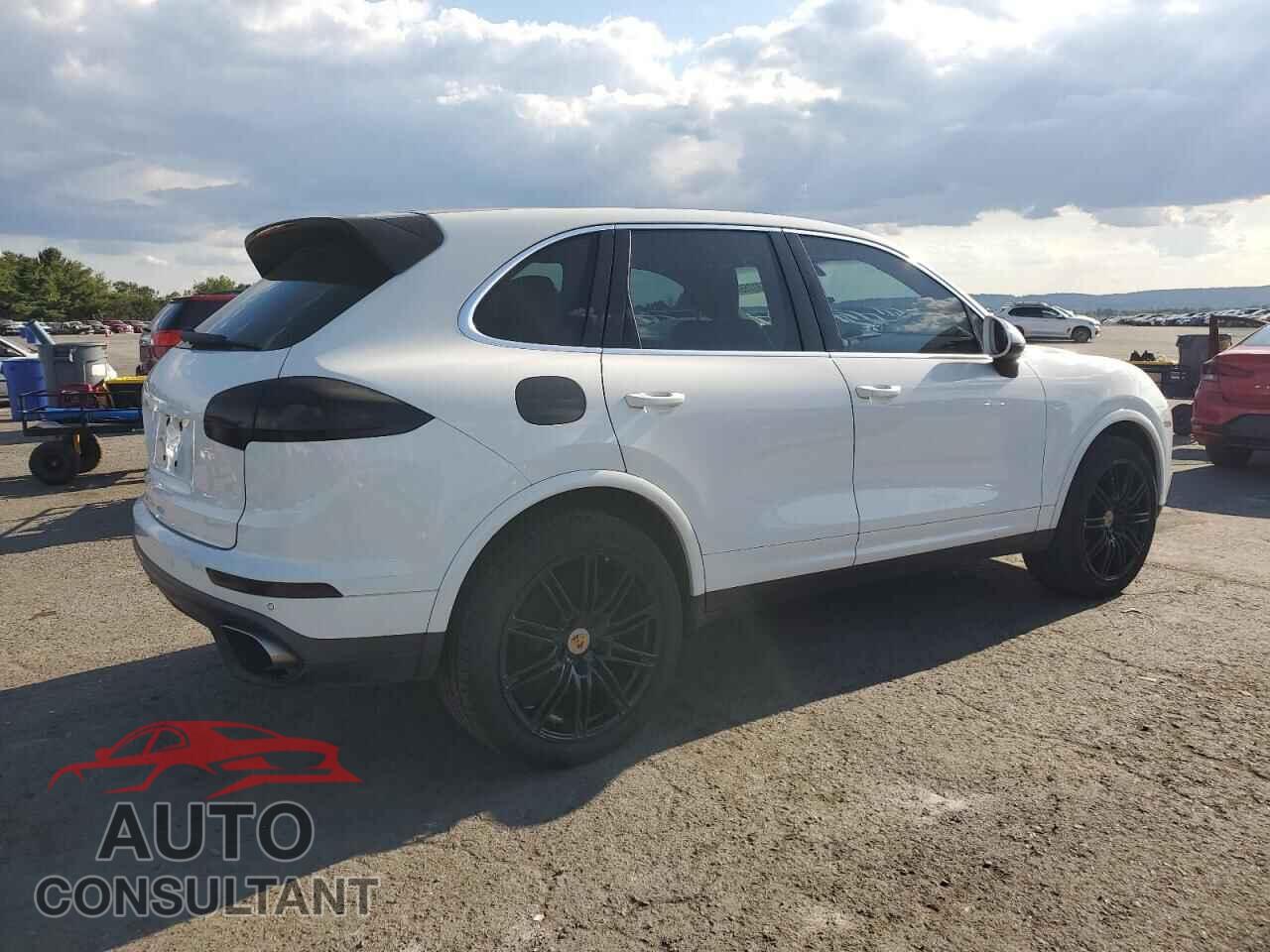 PORSCHE CAYENNE 2016 - WP1AA2A28GLA02499