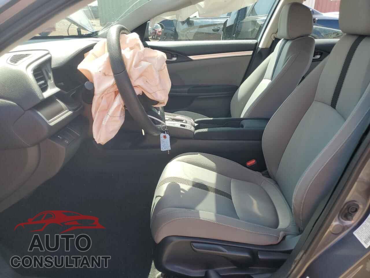 HONDA CIVIC 2018 - 19XFC2F57JE034185