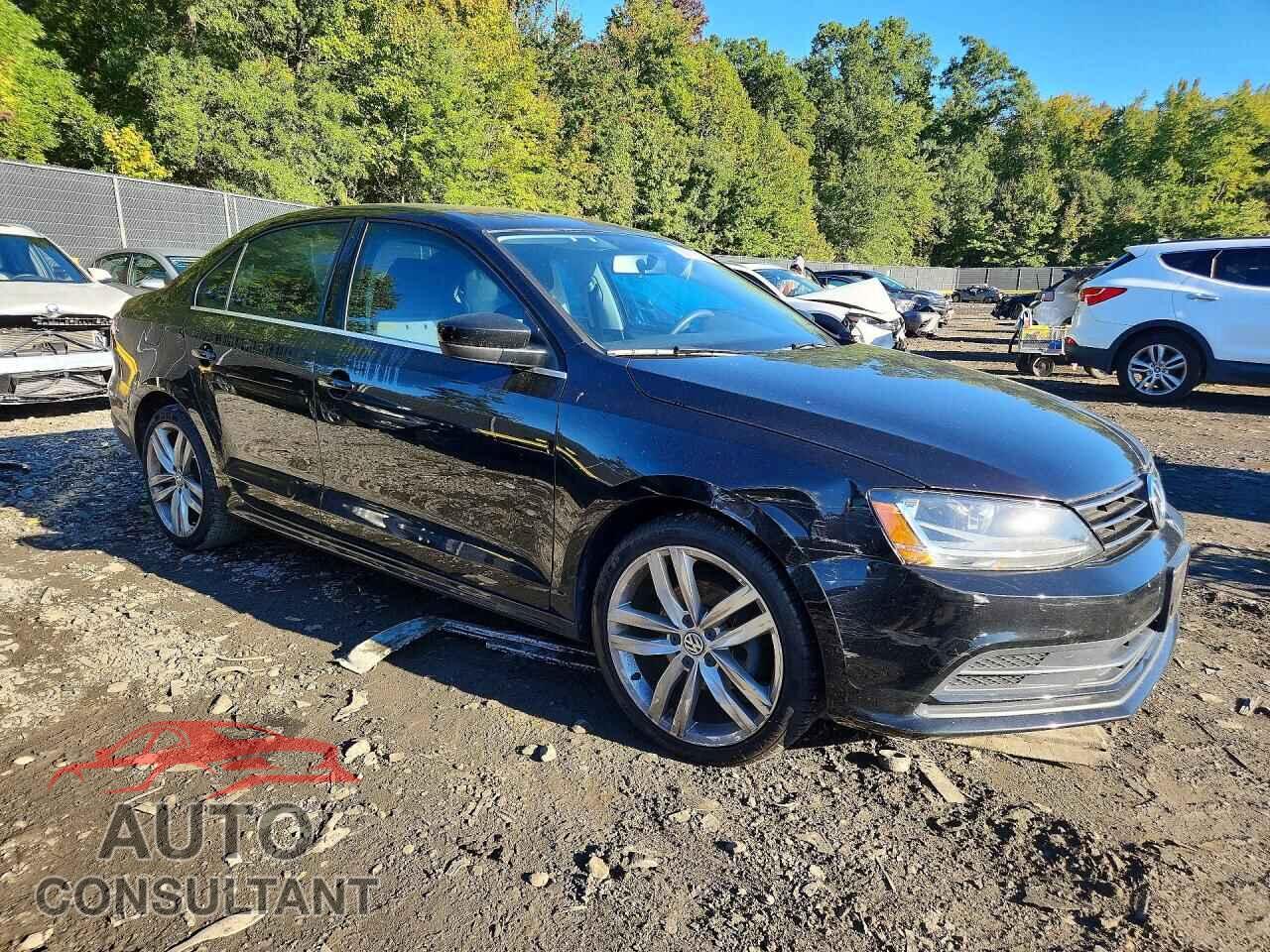 VOLKSWAGEN JETTA 2017 - 3VW2B7AJ4HM227054