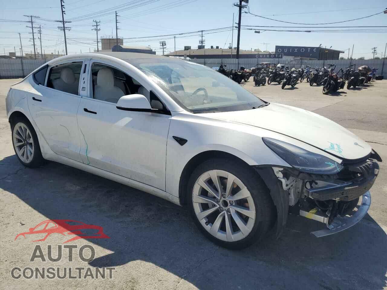 TESLA MODEL 3 2021 - 5YJ3E1EA0MF936536
