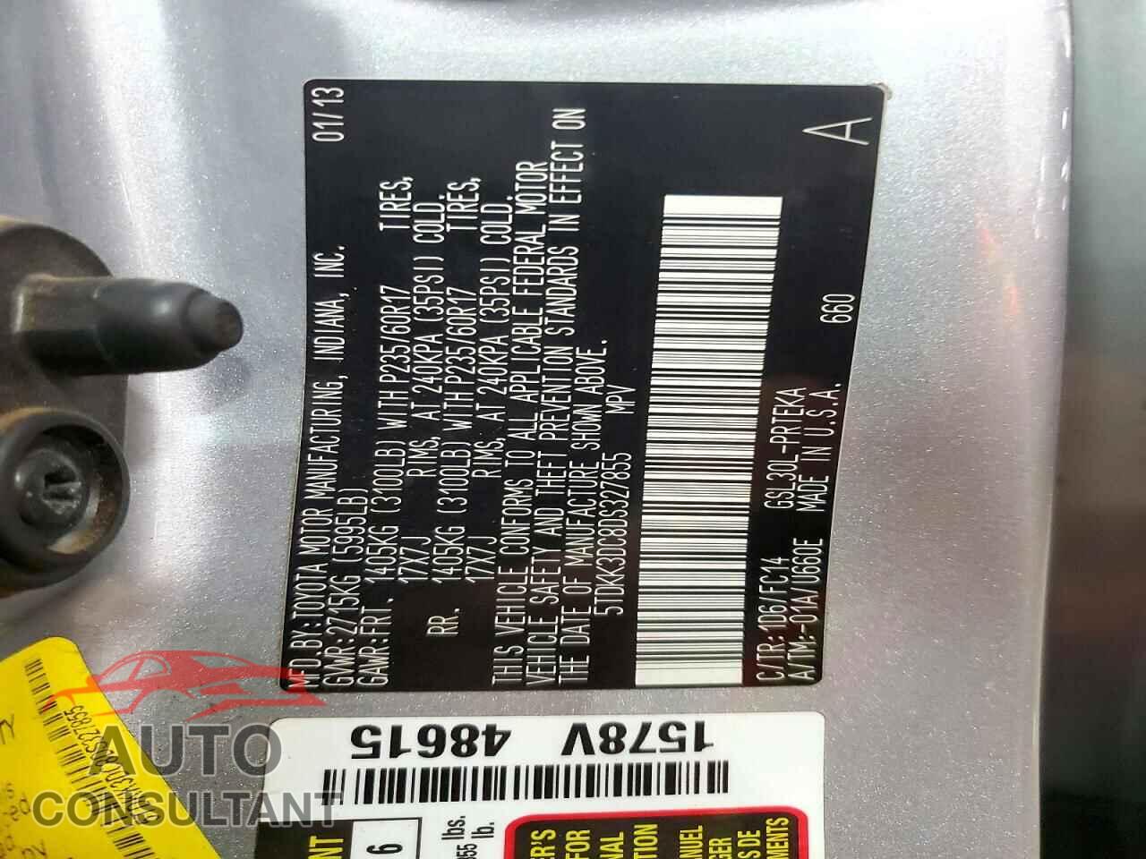 TOYOTA SIENNA 2013 - 5TDKK3DC8DS327855