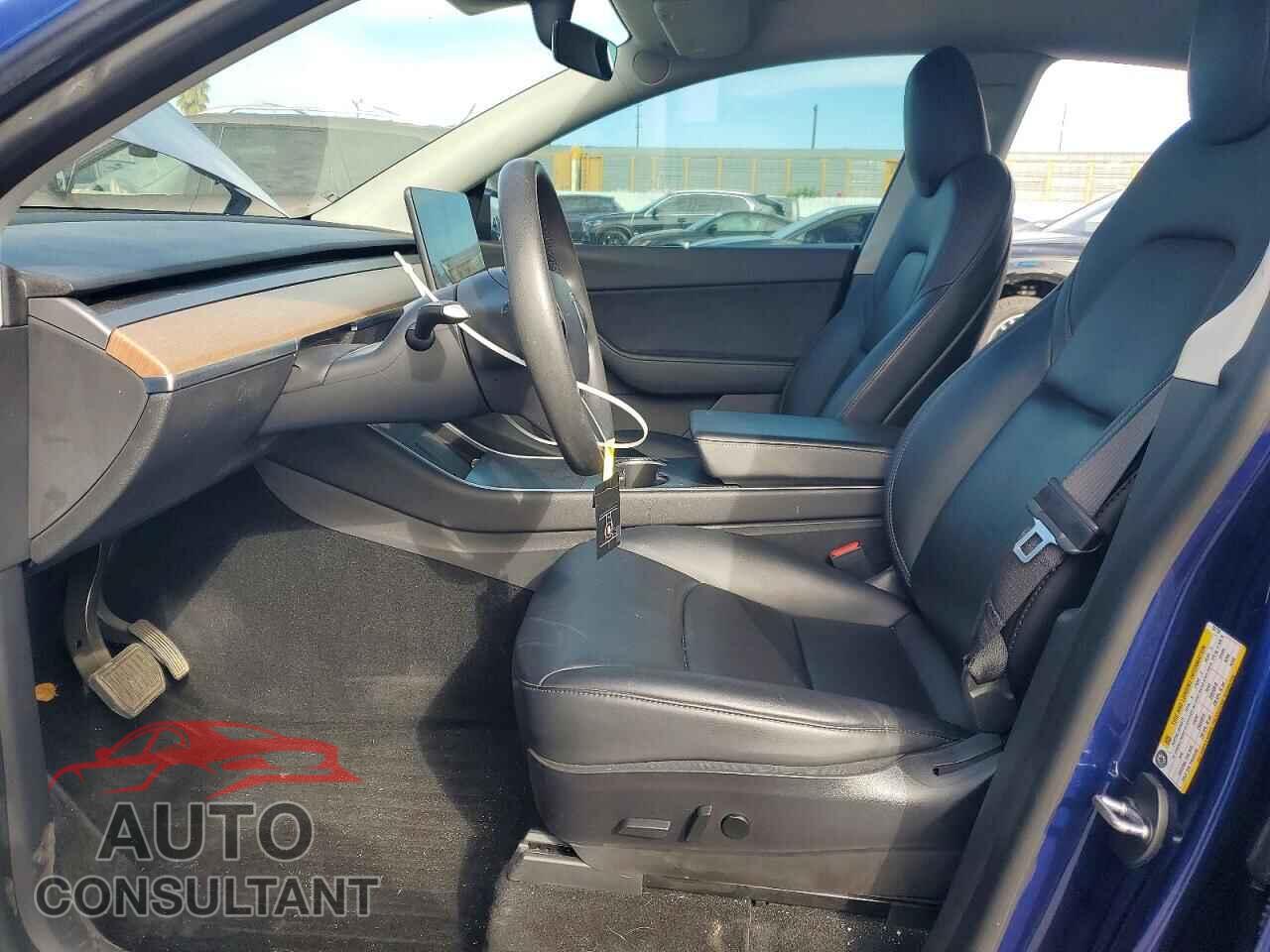 TESLA MODEL Y 2020 - 5YJYGDEEXLF031739